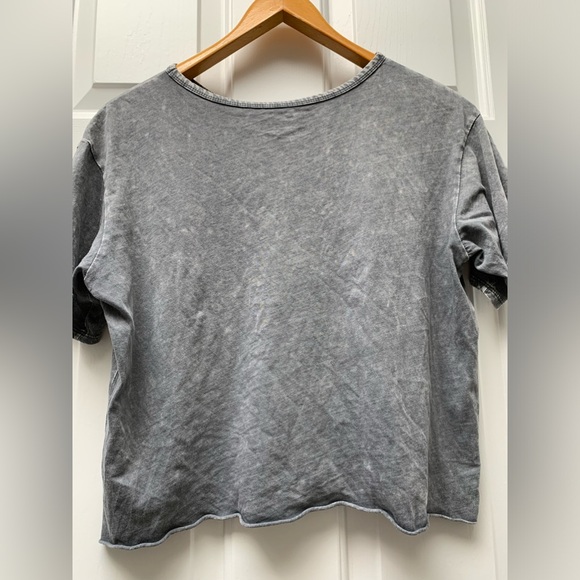 CAUTION TO THE WIND - Picture 2 of 6